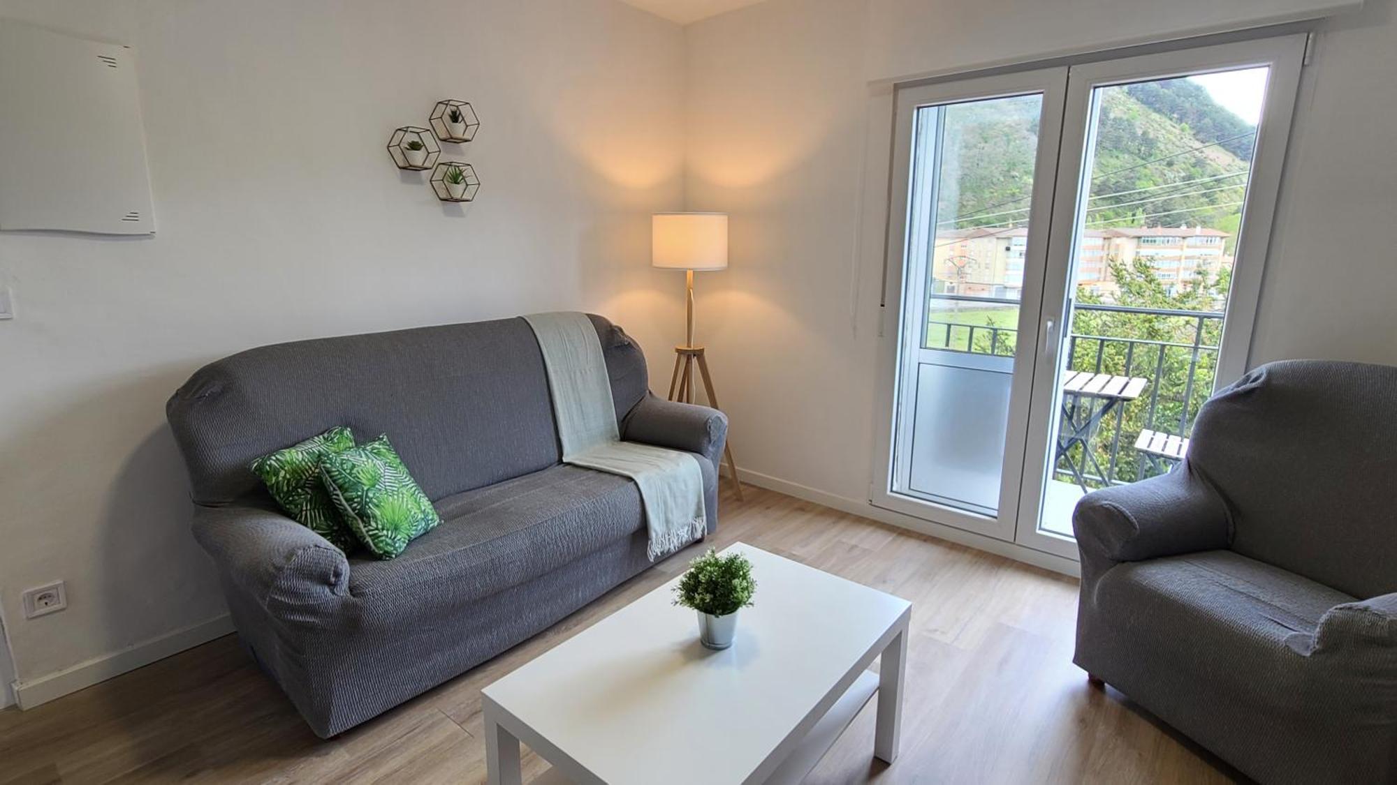 Casa Renovada Con Chill Out En Espinosa Lägenhet Espinosa de los Monteros Exteriör bild